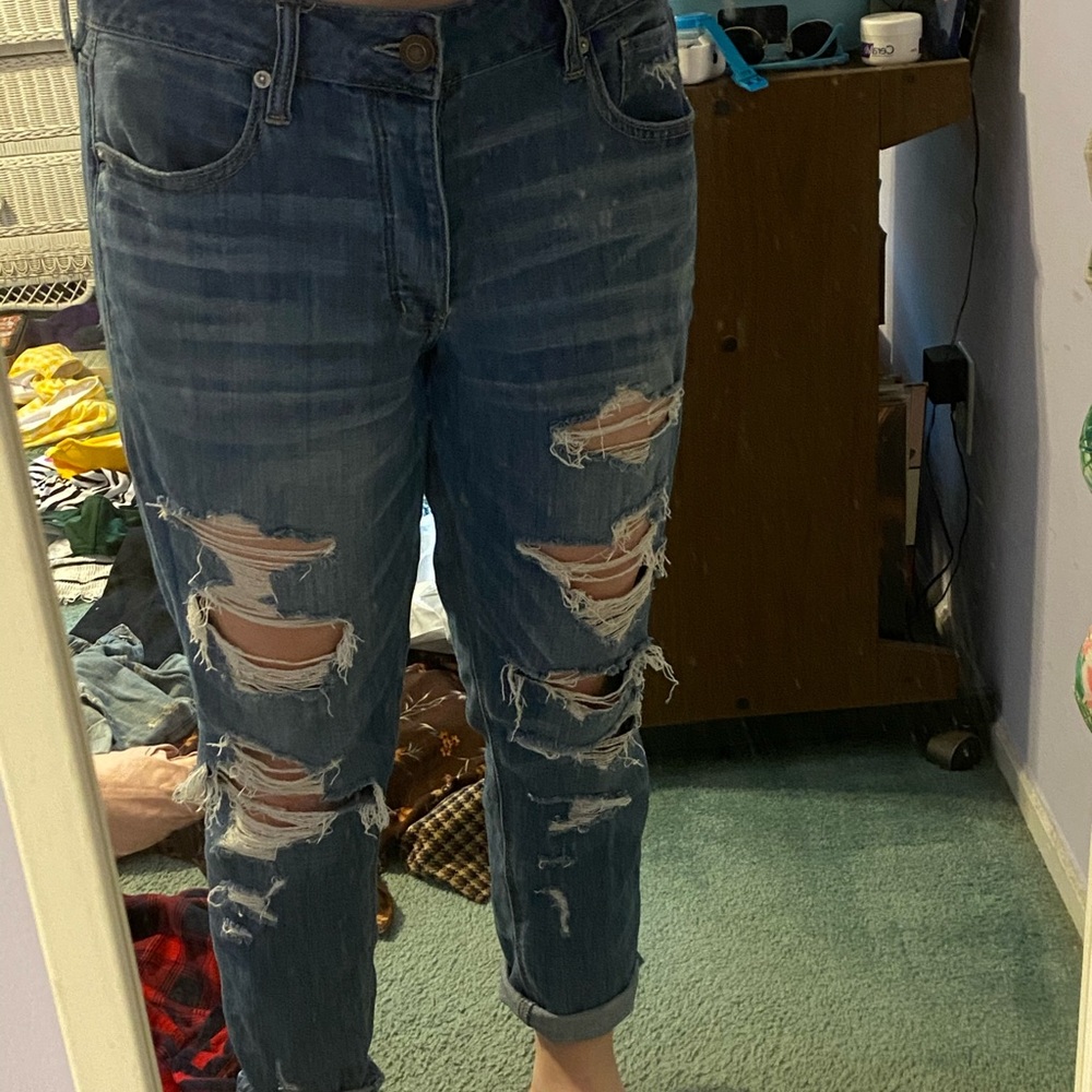 American Eagle Tomgirl jeans size 12